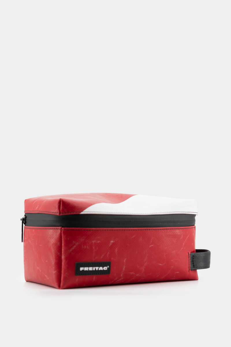 Freitag Beauty Case Medium F36 WAYNE | Societé Anonyme