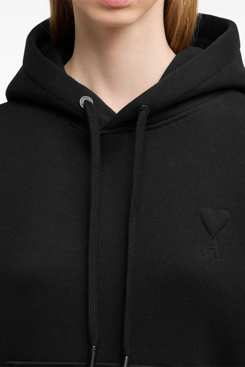 BOXY EMBOSSED HOODIE USW227.749