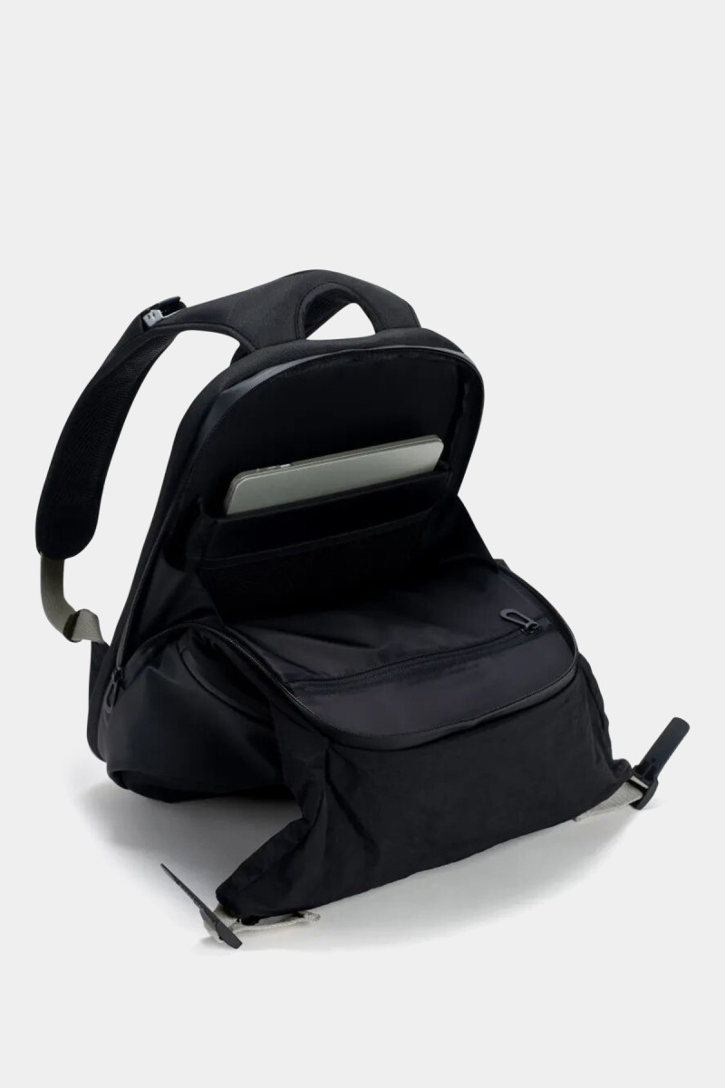 Backpacks Nile S Smooth Black Colour Accent 29169 000